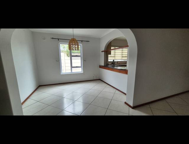 3 BEDROOM HOUSE TO LET IN WAVES EDGE